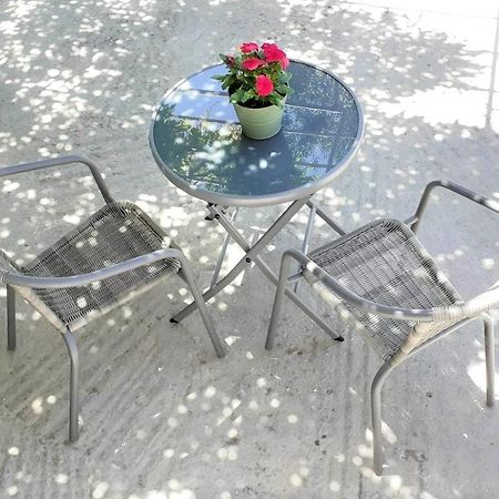 Daphnes Apartments Ratzaklion Bagian luar foto